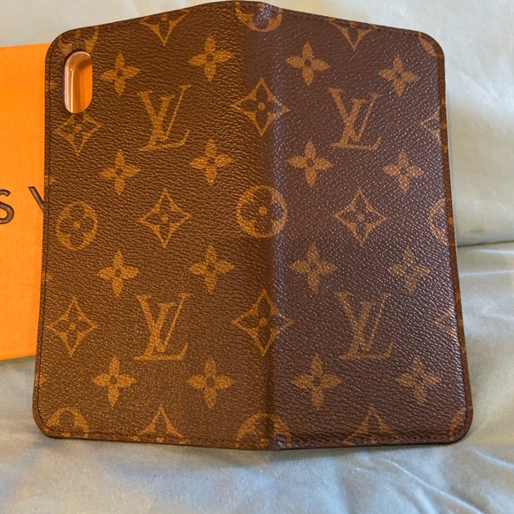 💰SOLD💰📱Louis Vuitton iPhone XS Max Folio - Picture 3 of 7